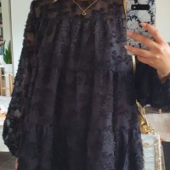 Classic Long Sleeved Mini Dress - Picture 8 of 8